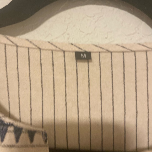 Women’s Bohemian-style short sleeve-blouse or tunic, peasant style silhouette - Picture 3 of 6